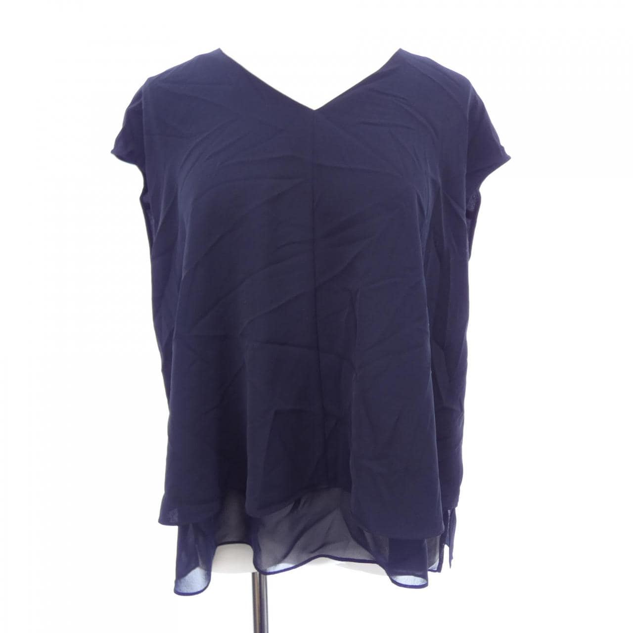 NOLLYSSOPHI トップス