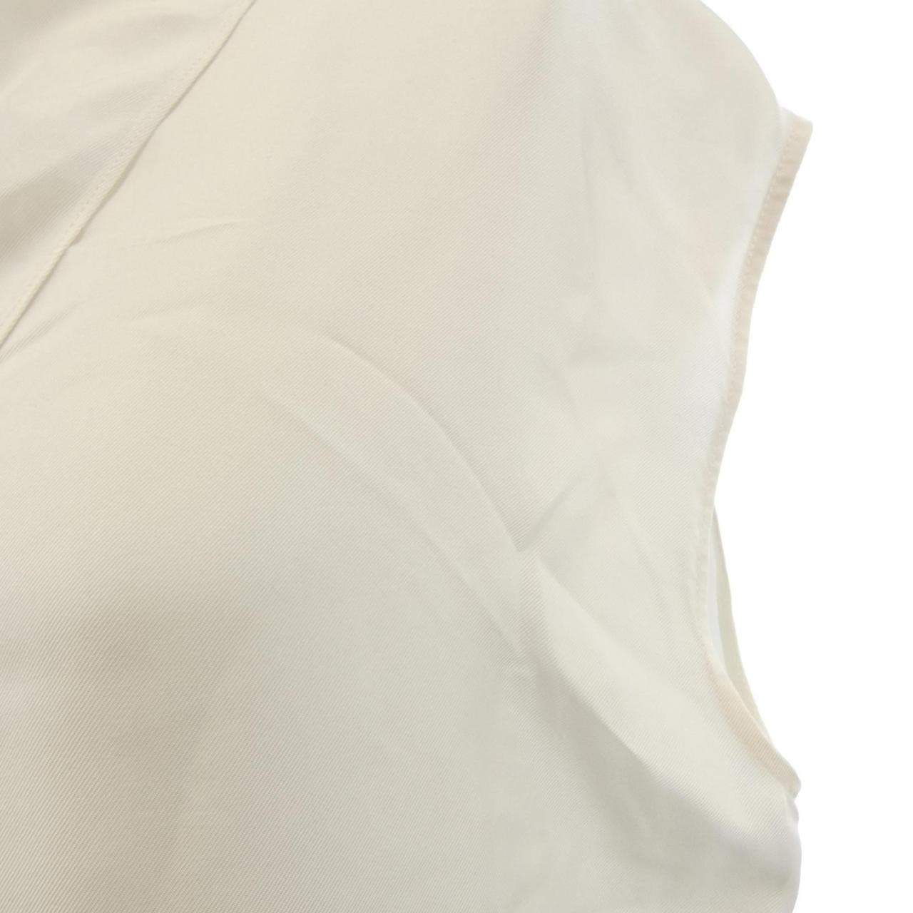 エルメス HERMES カレーシュ 3H0605DG トップス