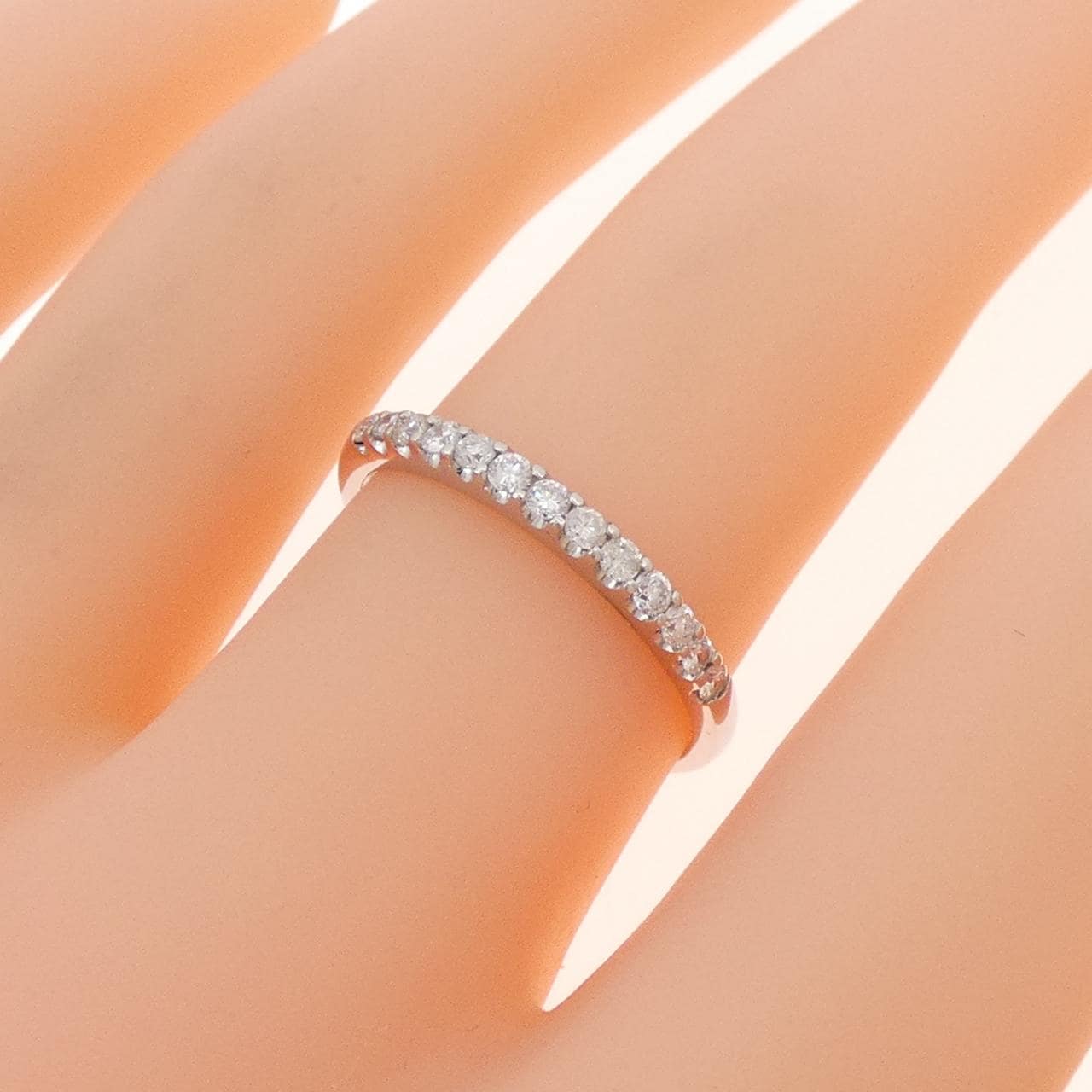 PT900 ハーフエタニティ ダイヤモンド リング 0.23CT