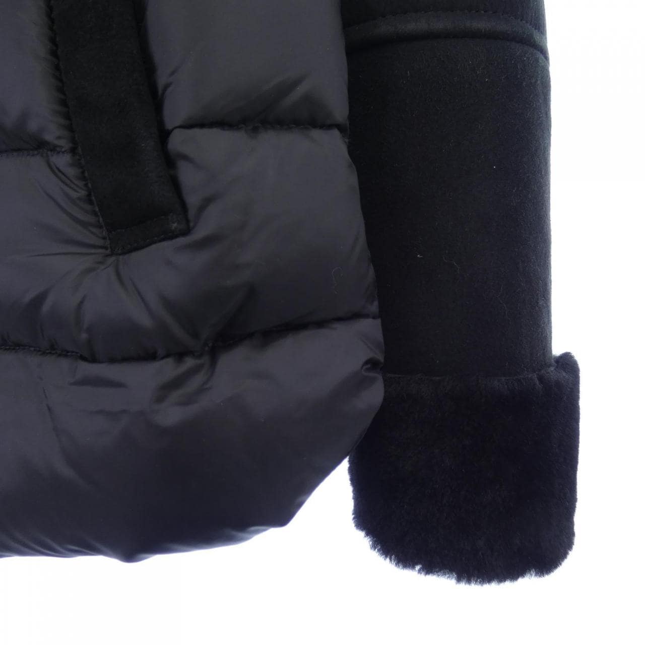 エンメティ EMMETI ダウンジャケット