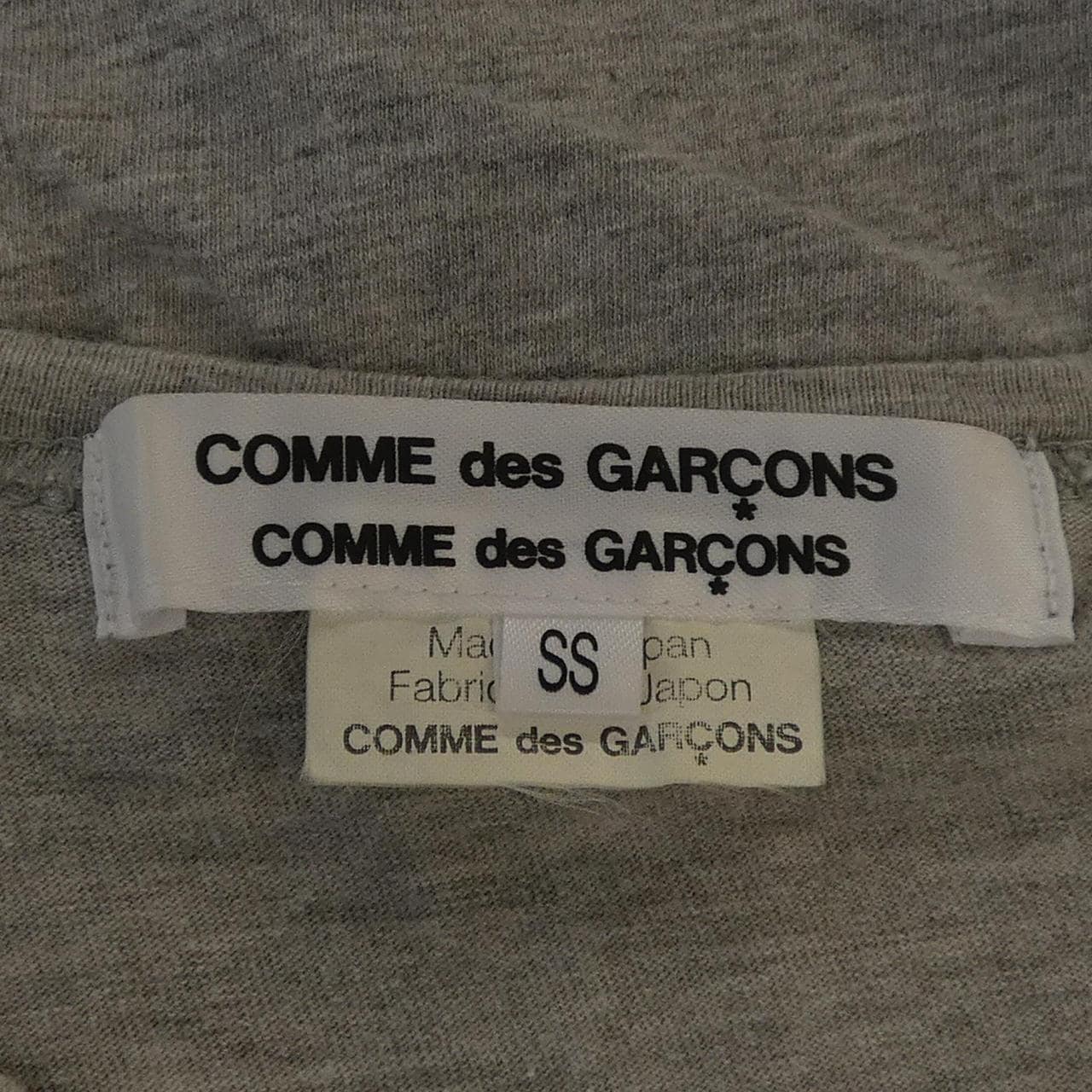 コムデギャルソン COMME des GARCONS RA-T009 トップス