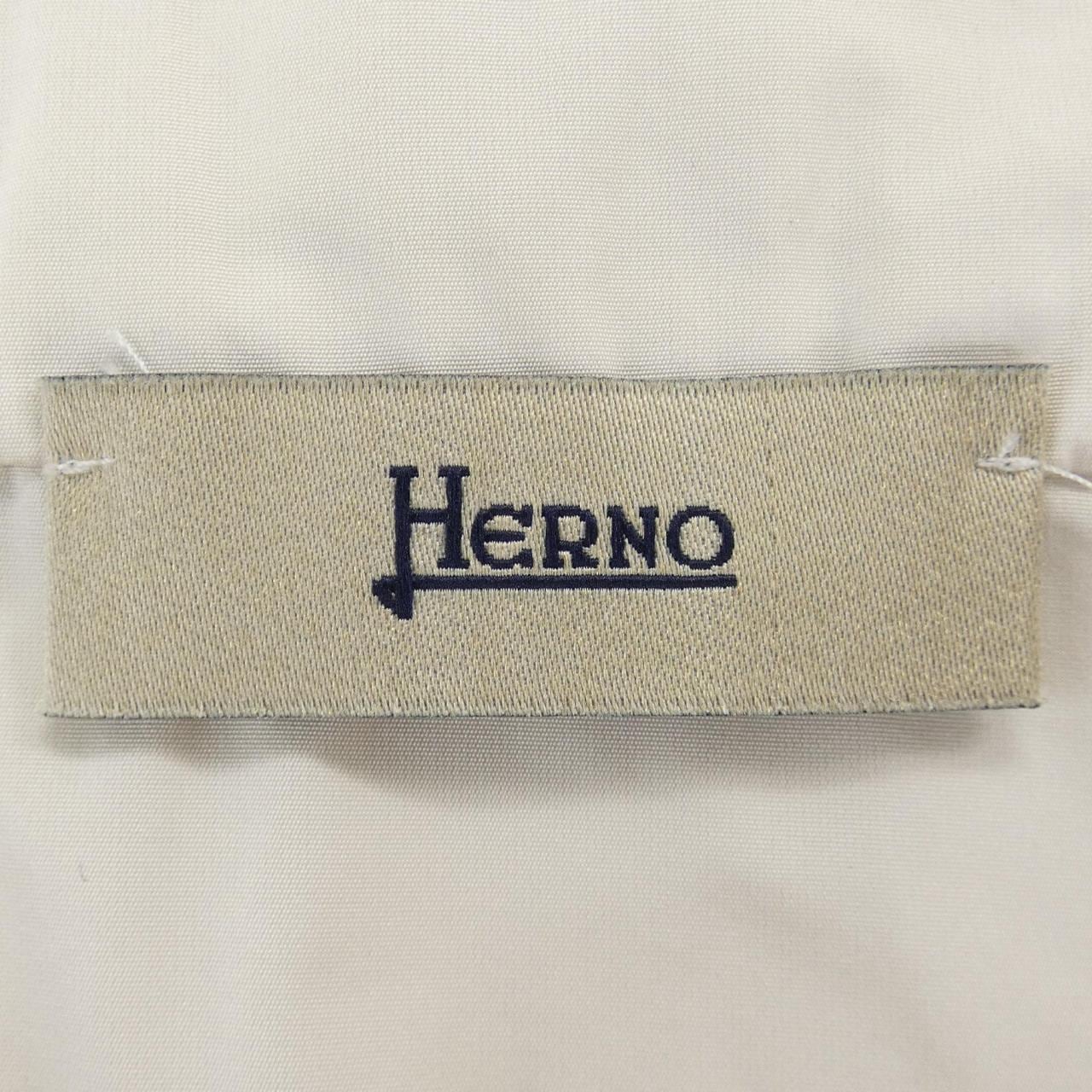 ヘルノ Herno MC000118D ジャケット