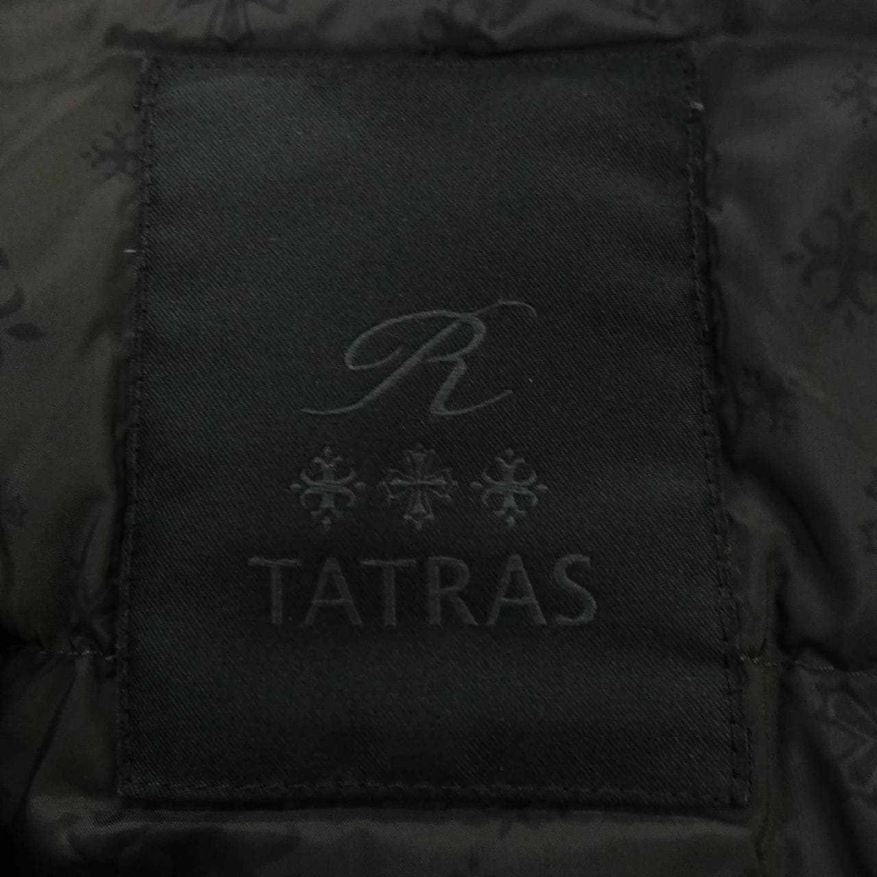 タトラス TATRAS ペトロニオ PETRONIO A4571 ダウンジャケット