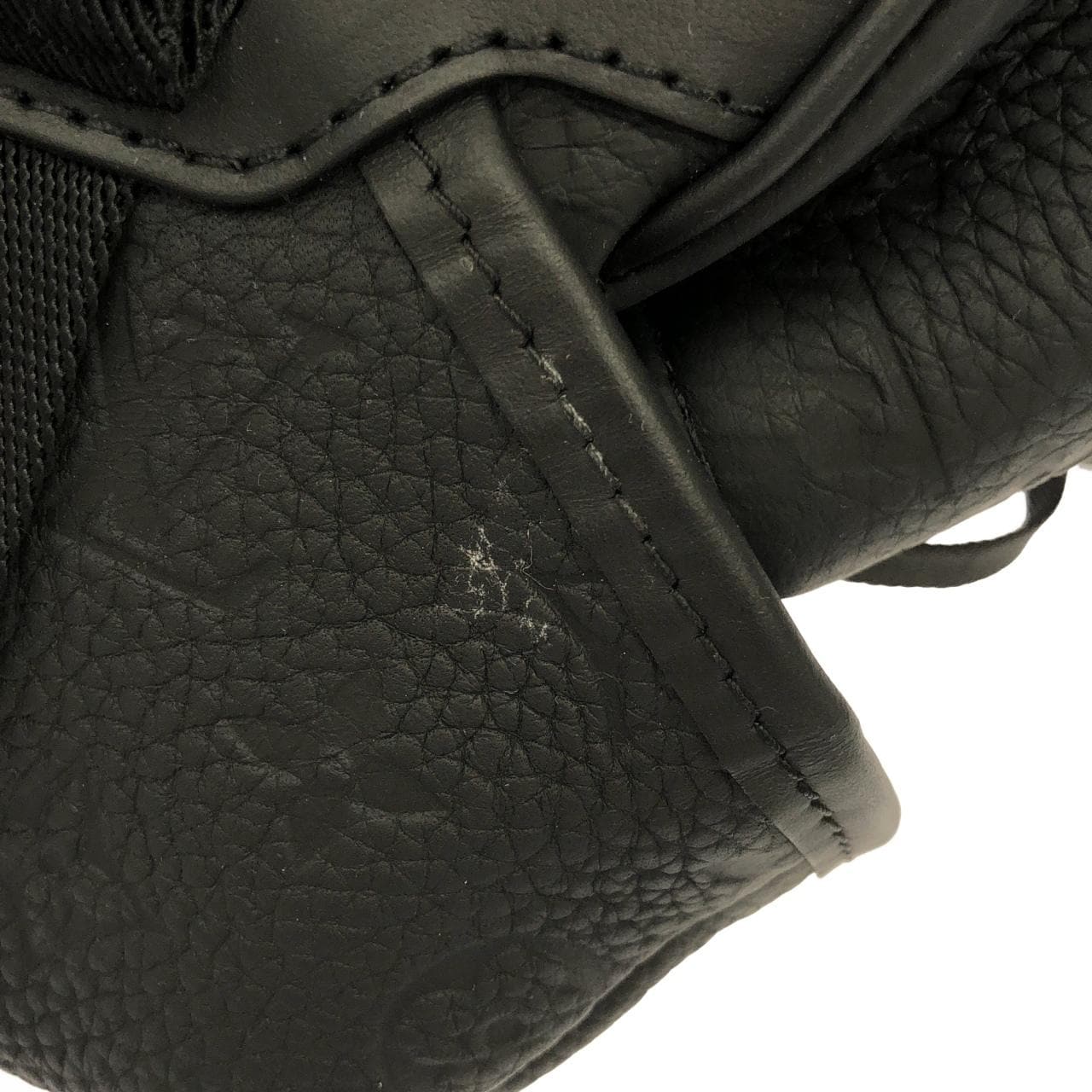 ルイヴィトン トリヨン モノグラム モンスリ バックパック M23127 リュックサック