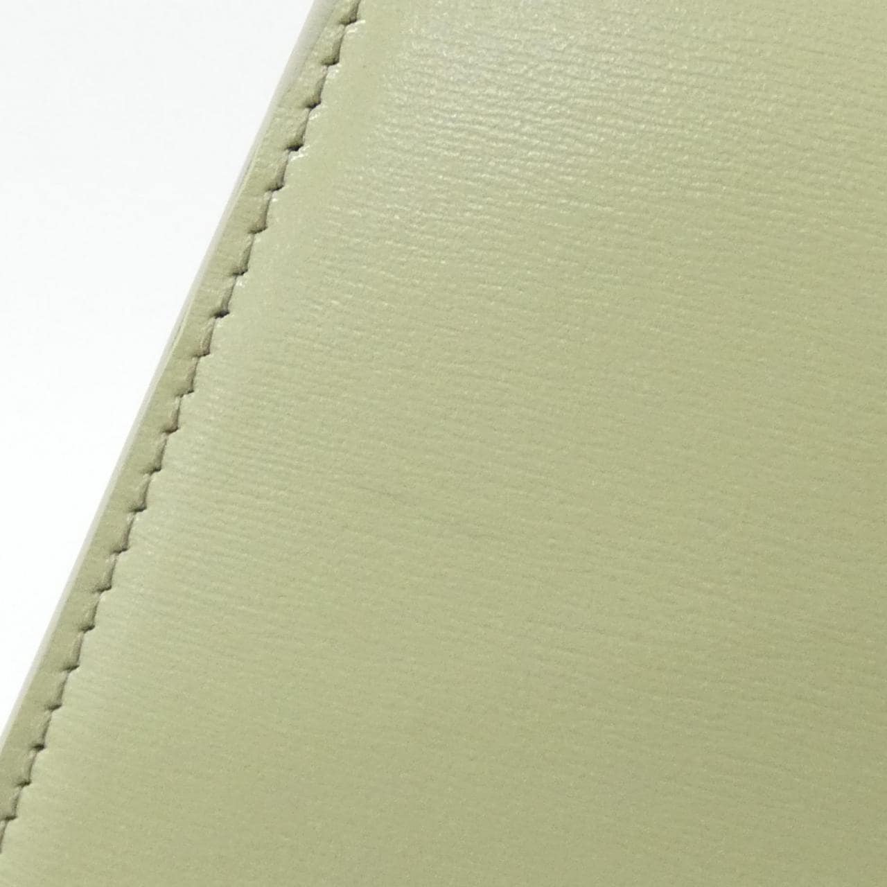 セリーヌ チェーン ウォレット マーゴ 10L033DPV チェーンウォレット