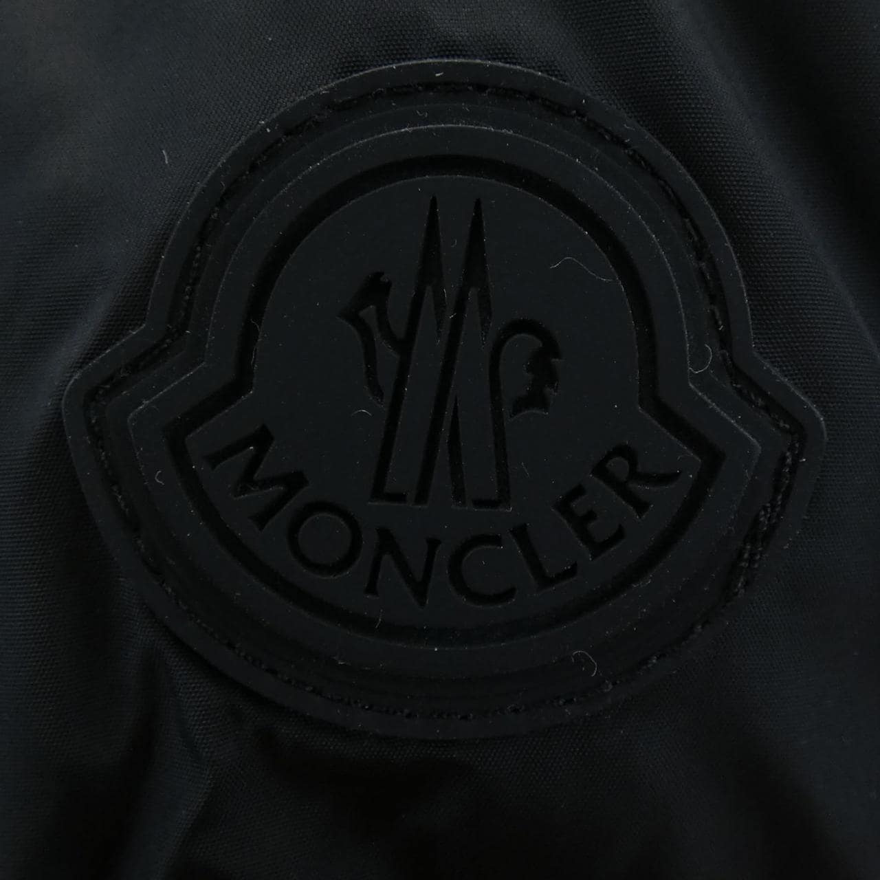 モンクレール MONCLER MONTCLA ダウンジャケット