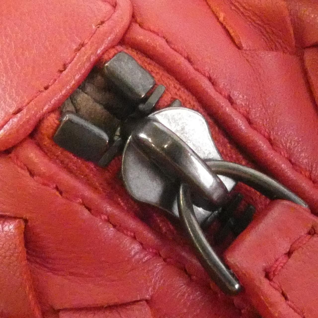 ボッテガヴェネタ 239988 V0016 ショルダーバッグ