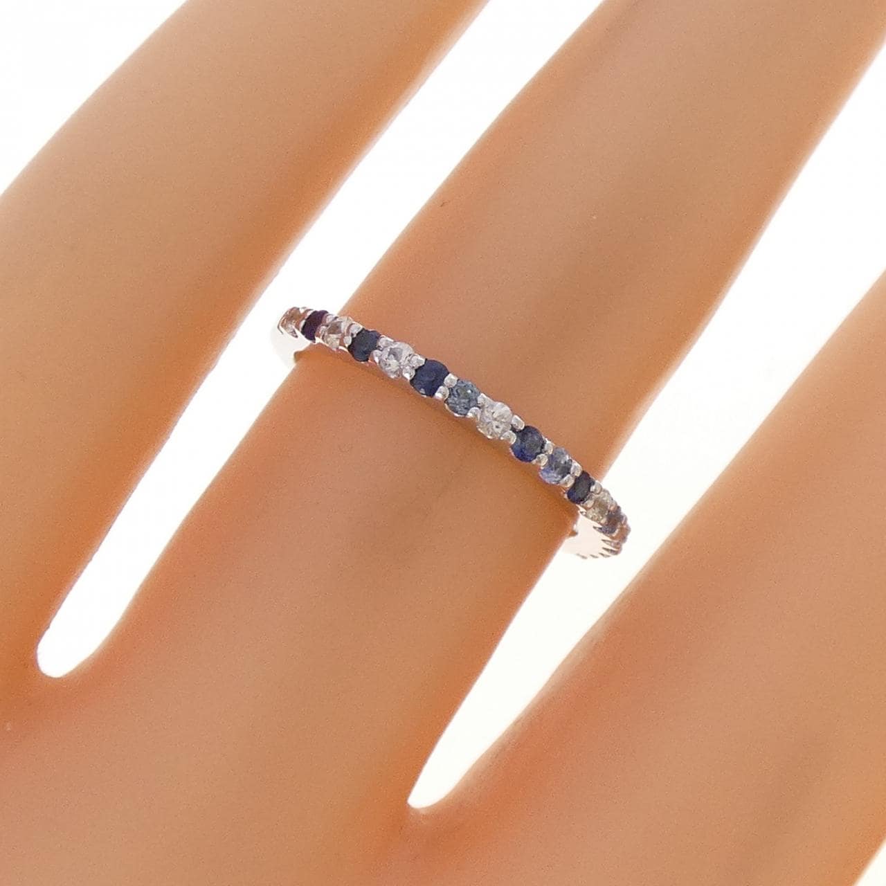K18WG サファイヤ リング 0.30CT