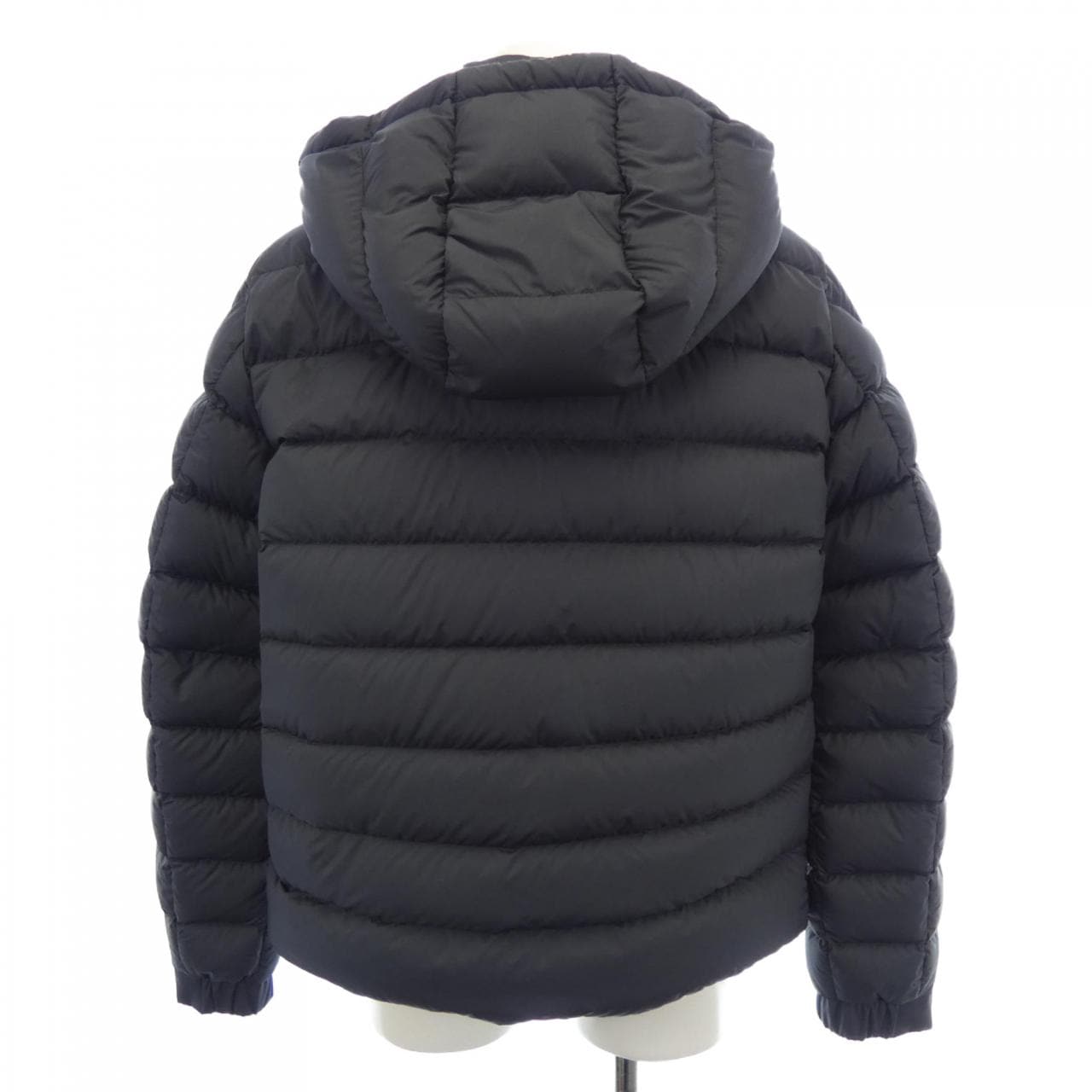 【新品】モンクレール MONCLER ダウンジャケット