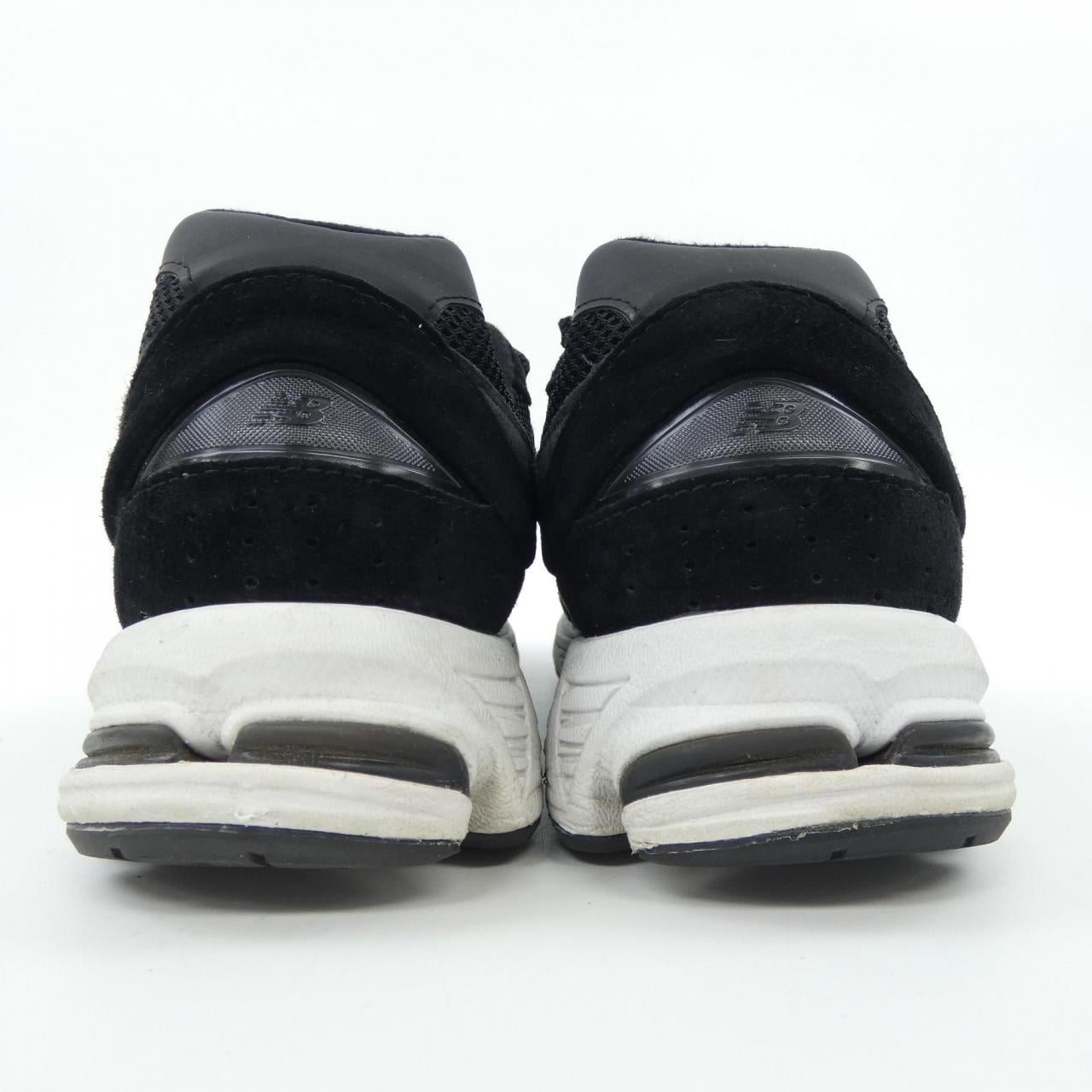 ニューバランス NEW BALANCE M2002RBK スニーカー