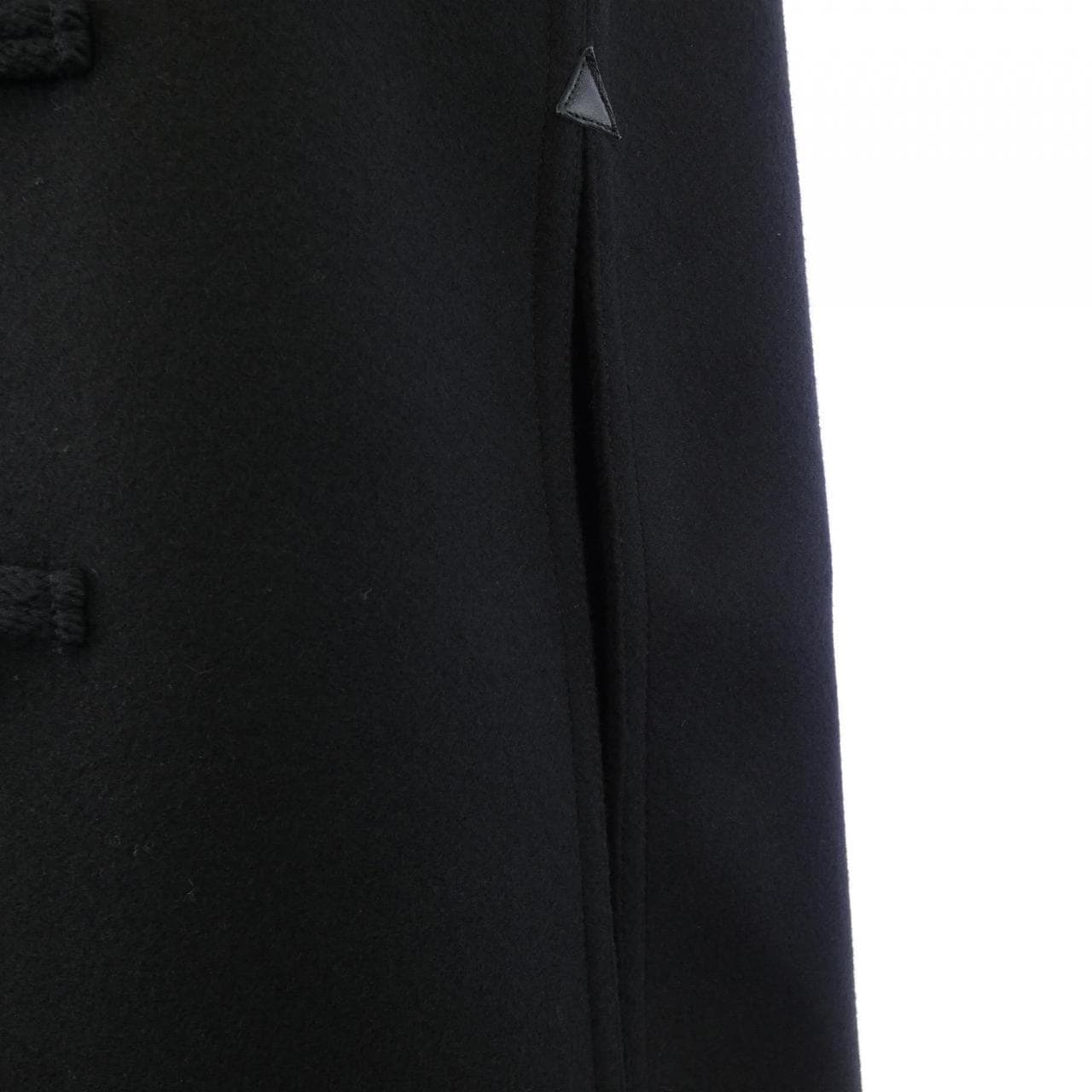 サンローラン SAINT LAURENT 573903 ケープ