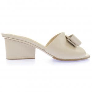 サルヴァトーレフェラガモ SALVATORE FERRAGAMO サンダル