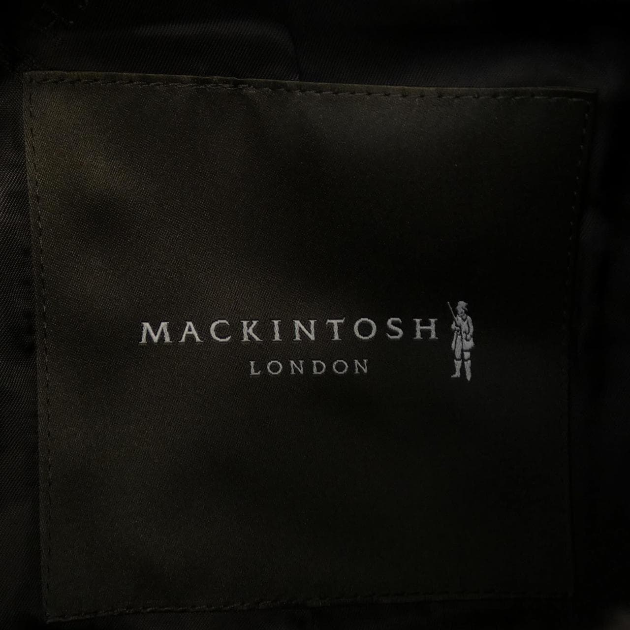 麥金塔倫敦MACKINTOSH LONDON大衣