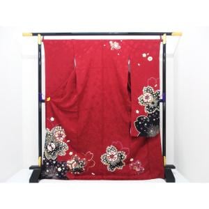 Furisode Yuzen gold color processing with embroidery