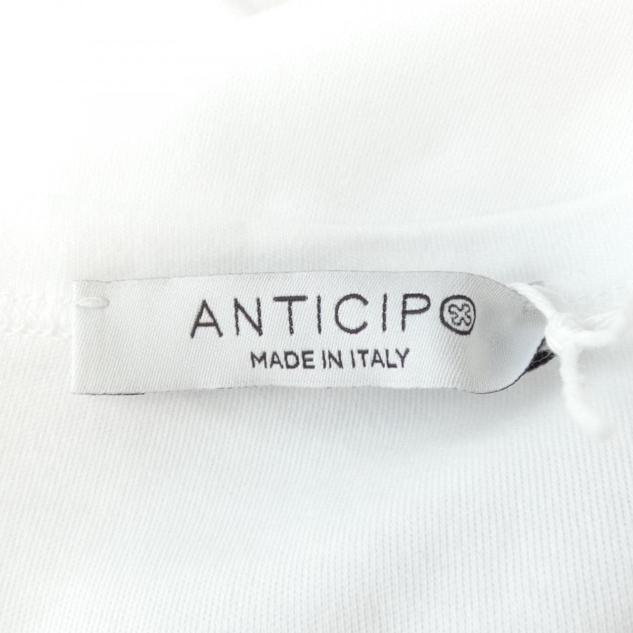 アンティーチポ ANTICIPO Tシャツ