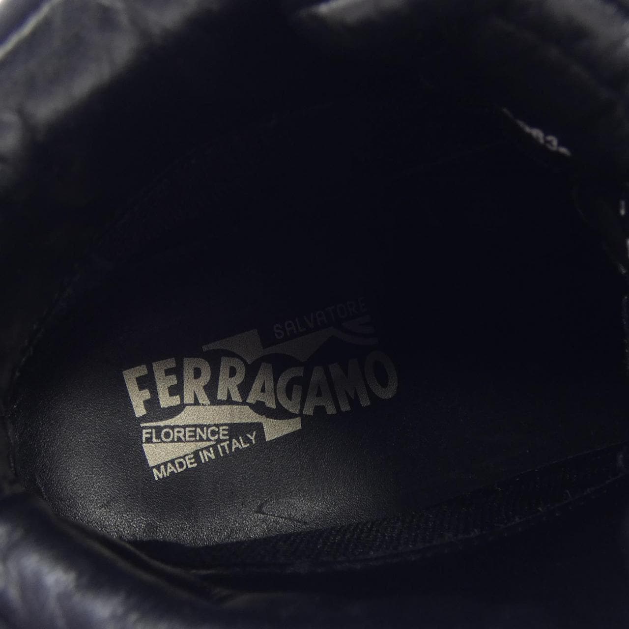 サルヴァトーレフェラガモ SALVATORE FERRAGAMO スニーカー