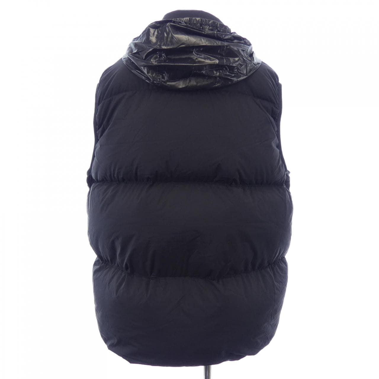 モンクレール MONCLER AMAK ダウンベスト