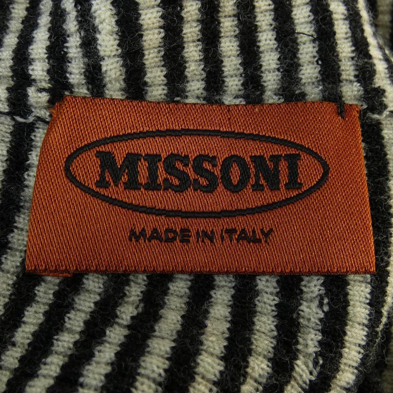 ミッソーニ MISSONI ニット