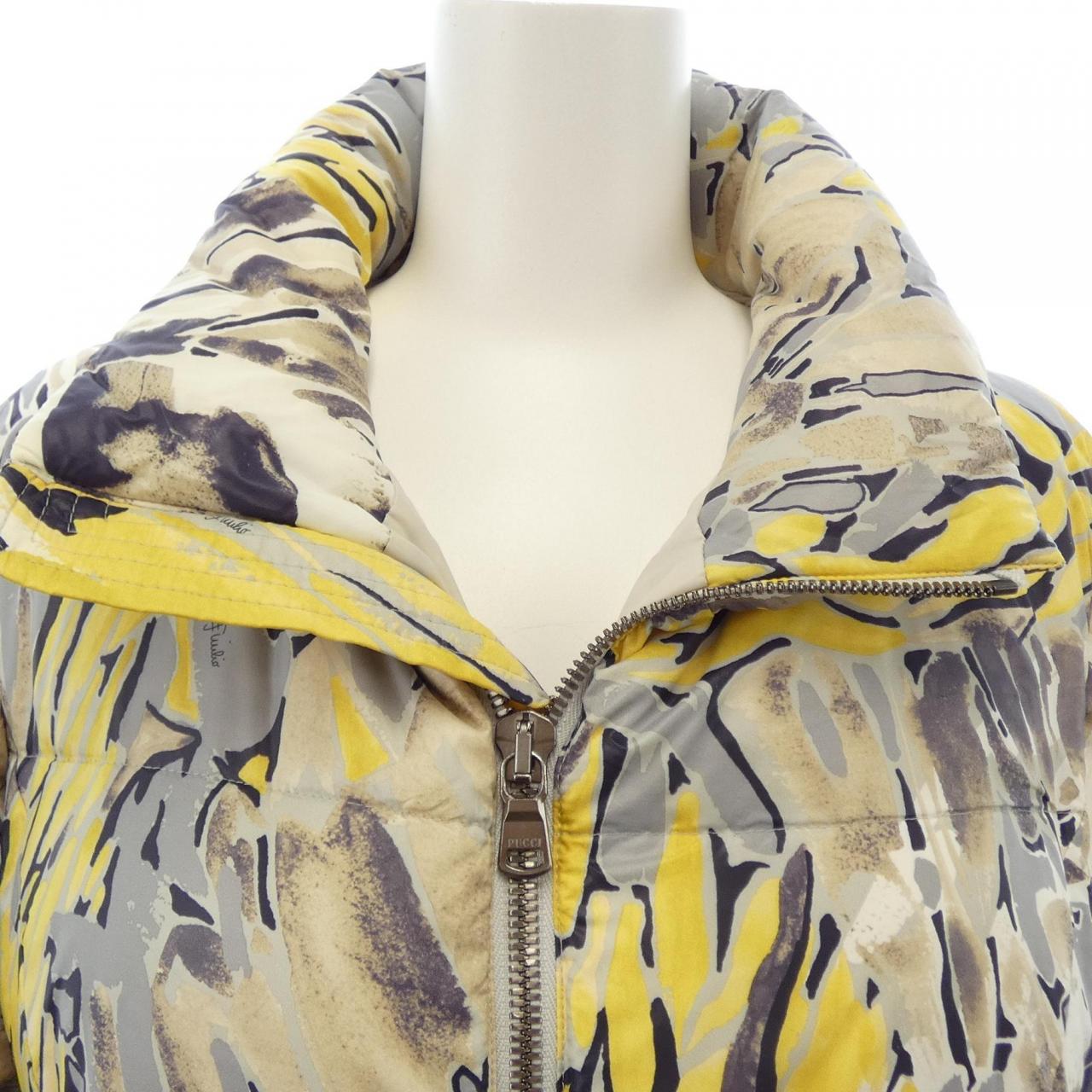 エミリオプッチ EMILIO PUCCI ダウンコート