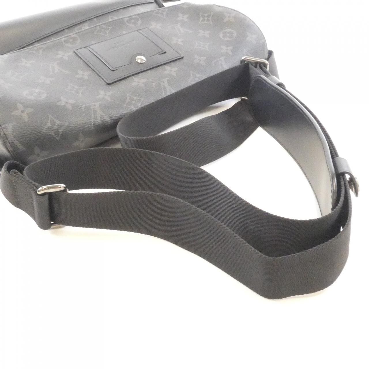 ルイヴィトン モノグラム エクリプス メッセンジャー ヴォワヤージュ PM M40511 ショルダーバッグ