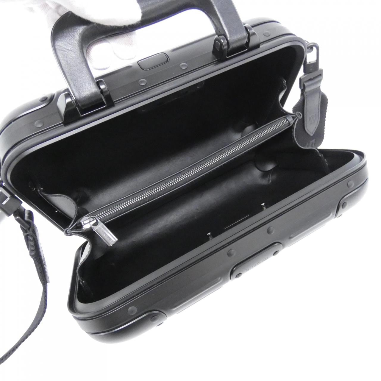 リモワ ORIGINAL 93090002 ショルダーバッグ