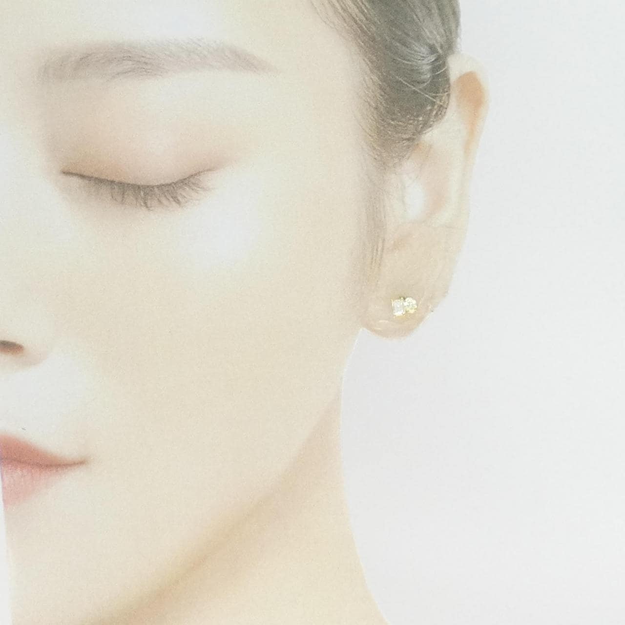 [新品] K18YG钻石耳环 0.60CT