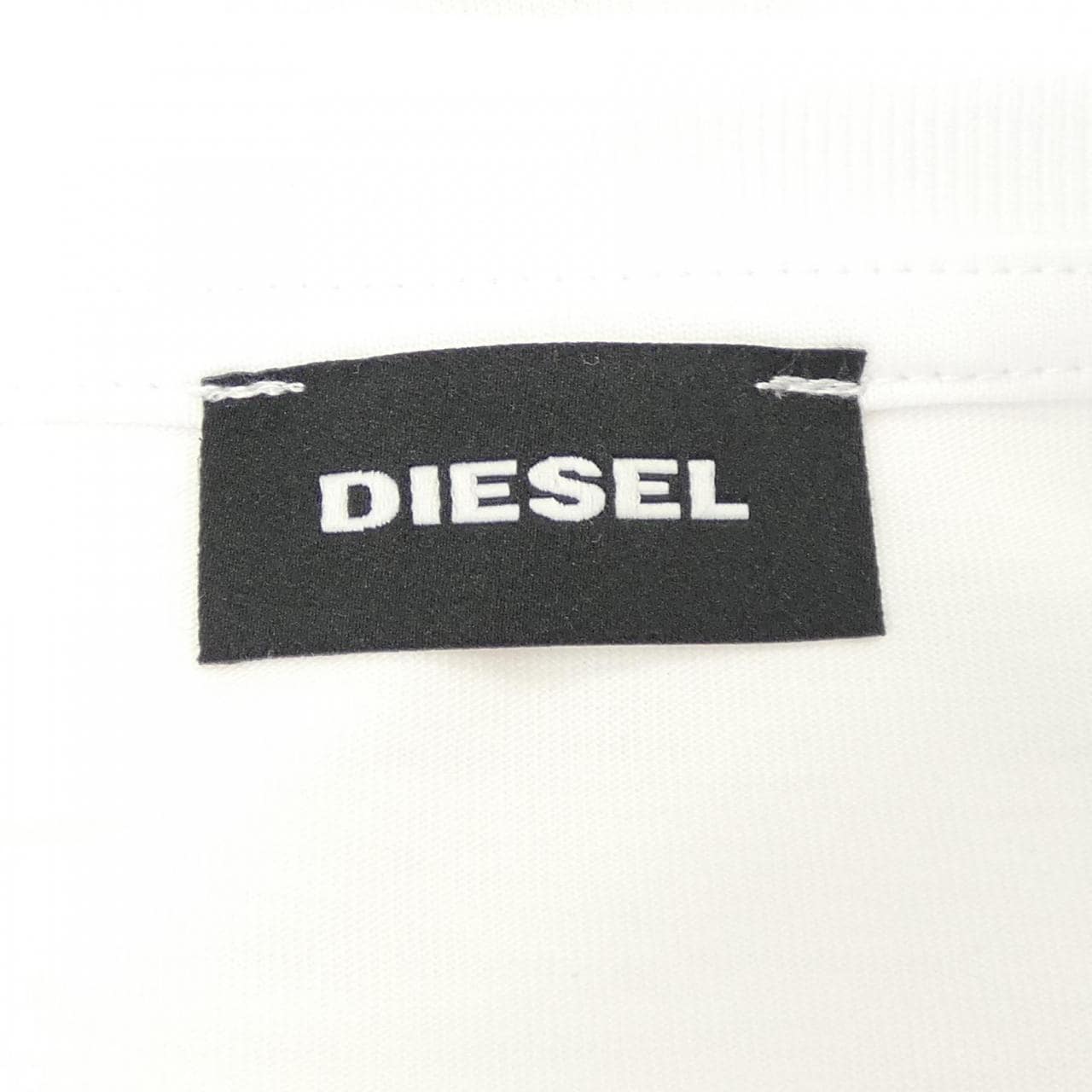 ディーゼル DIESEL Tシャツ