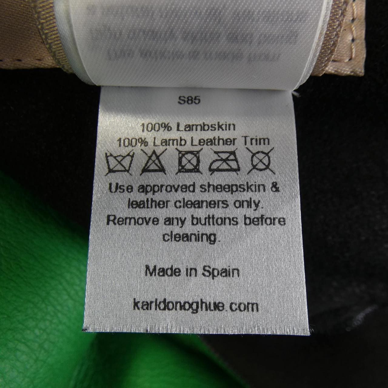 カールドノヒュー KARL DONOGHUE ムートンベスト