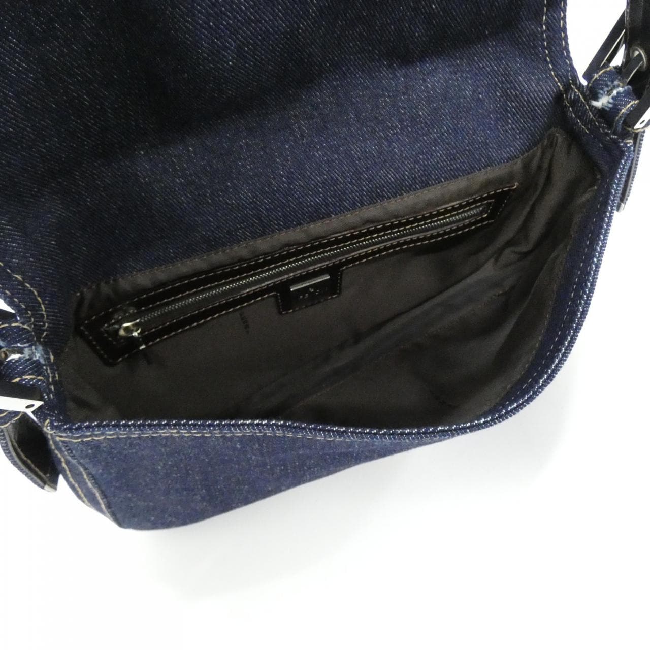 【ヴィンテージ】フェンディ バゲット 26424 ショルダーバッグ