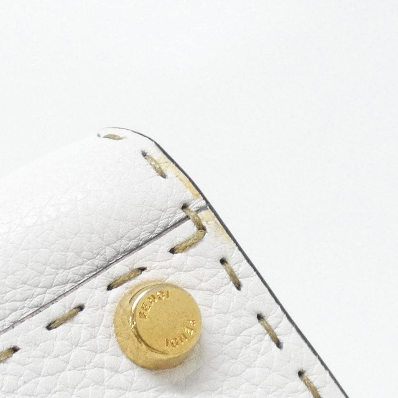 フェンディ SELLERIA ピーカブー 8BN290 SFR バッグ