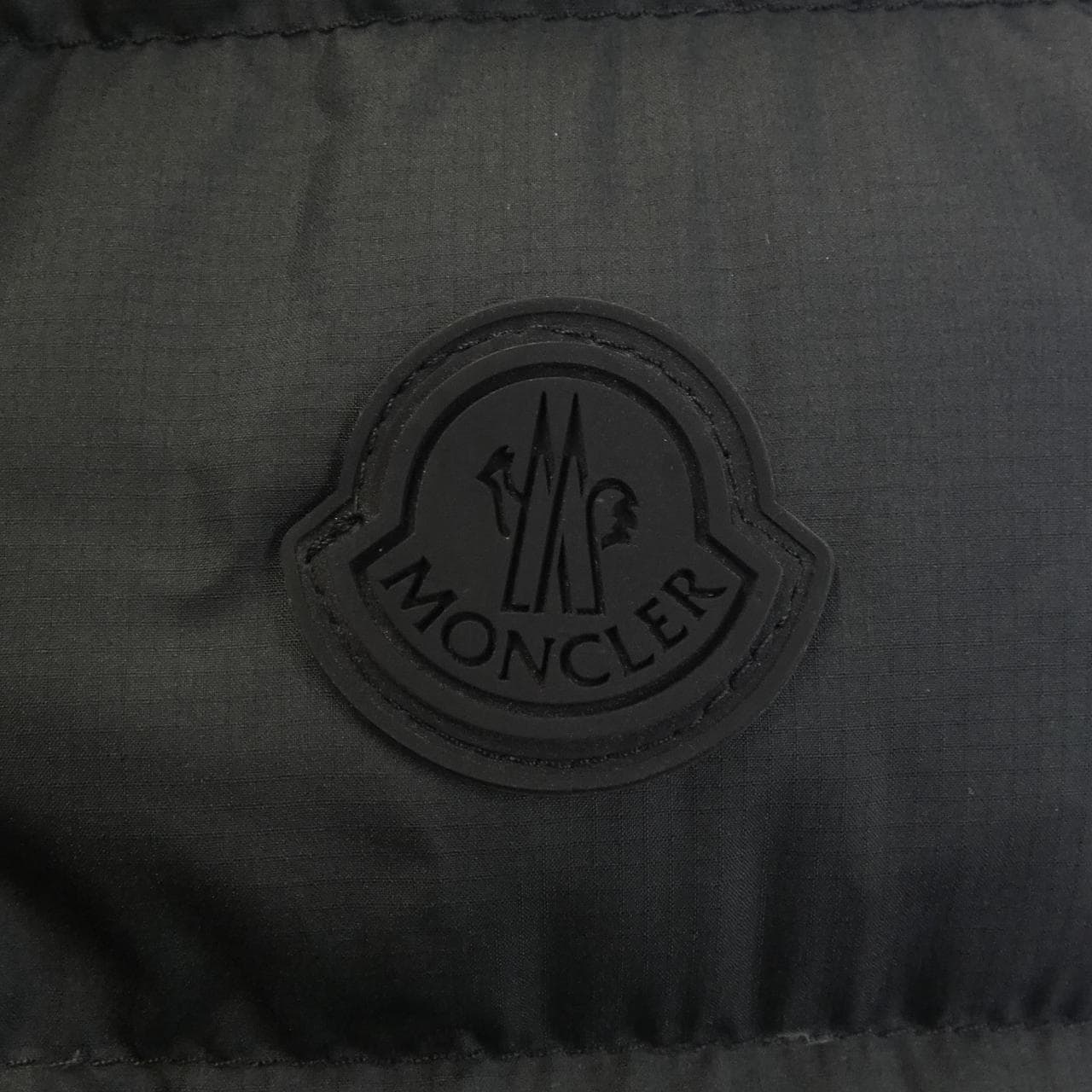 モンクレール MONCLER HADAR ダウンジャケット