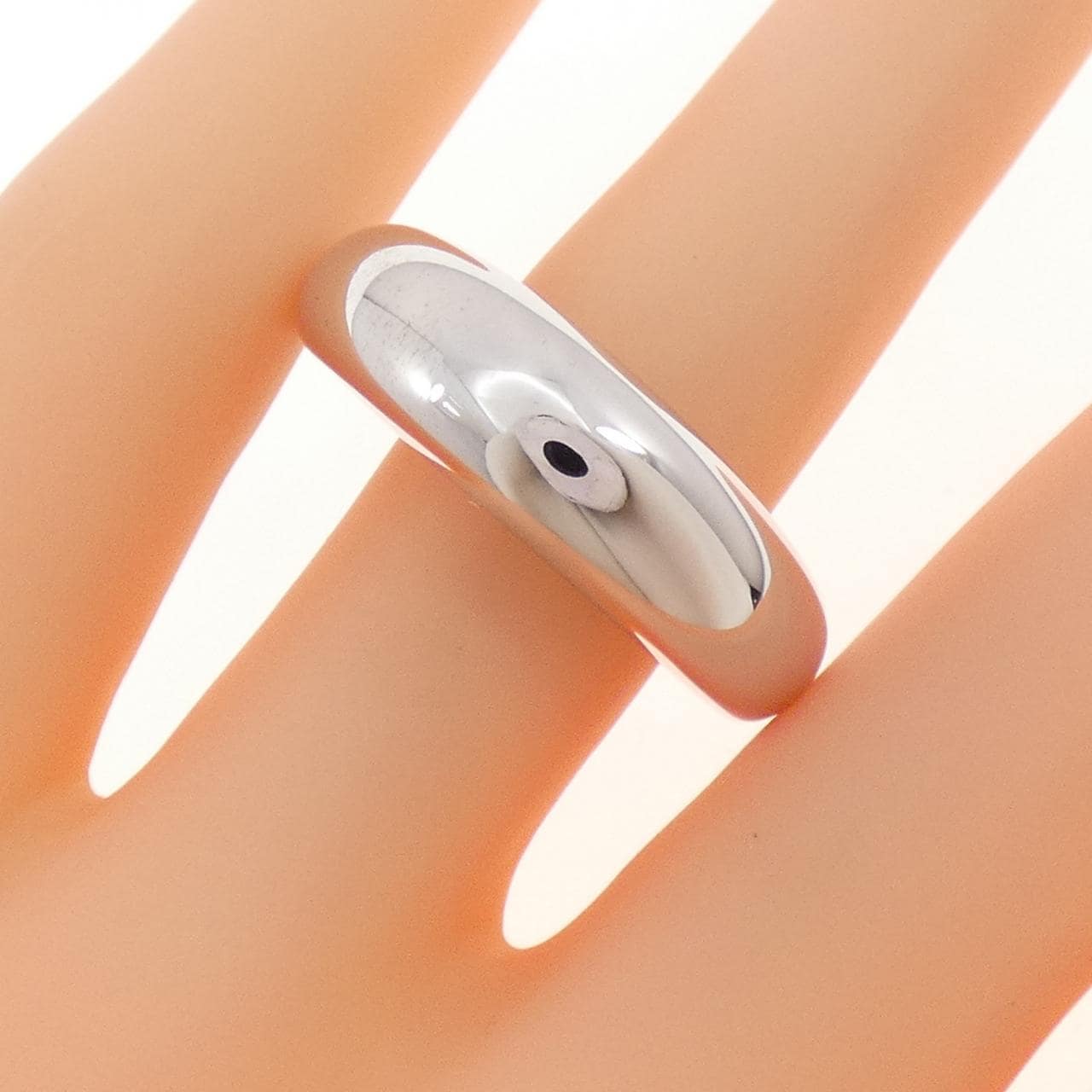 ショーメ 750WG リング