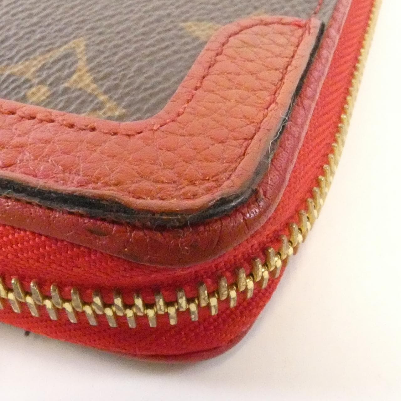 ルイヴィトン モノグラム ジッピー ウォレット M61854 財布