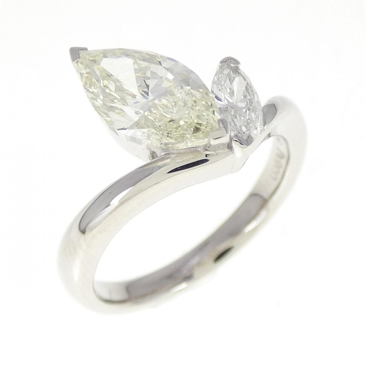 PT Diamond Ring 1.509CT M SI1 Marquise Cut