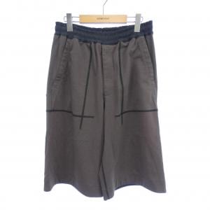 イッセイミヤケメン ISSEY MIYAKE MEN ショートパンツ