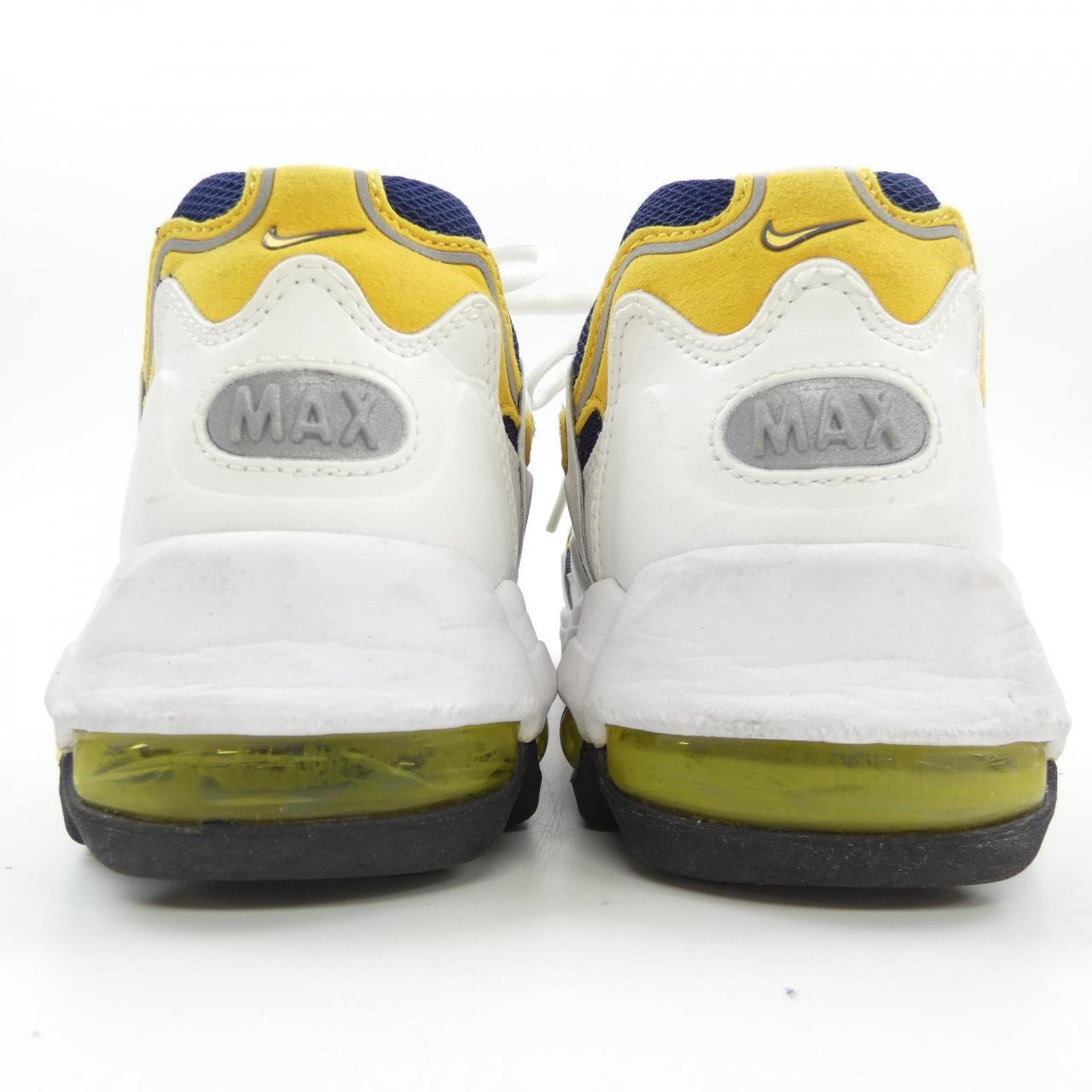 ナイキ NIKE スニーカー