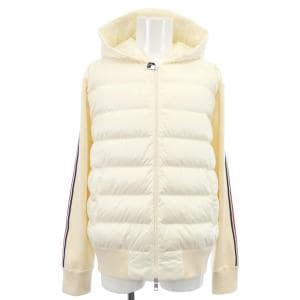 モンクレール MONCLER 20919B00022 ダウンジャケット