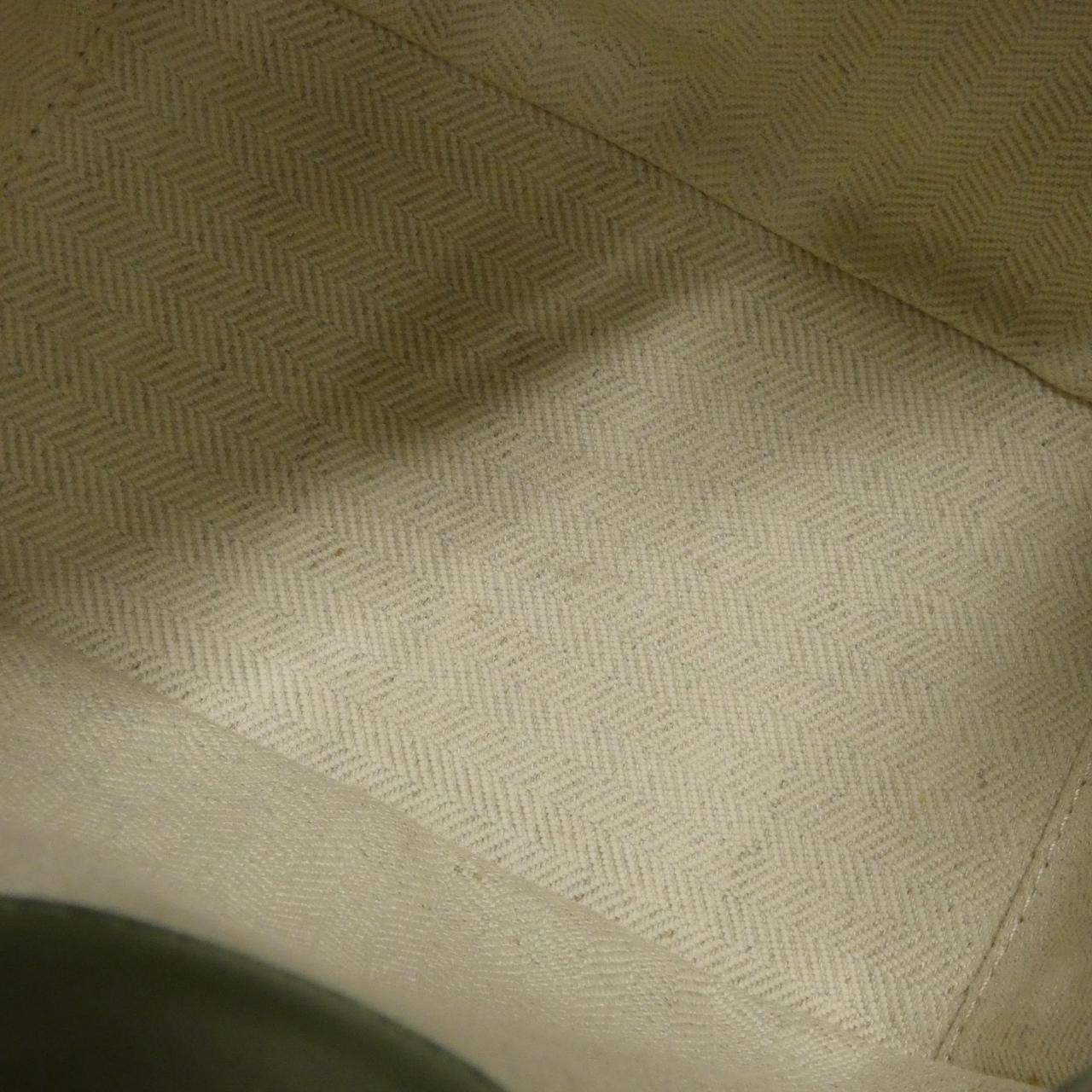 ロエベ ハンモック ドローストリング ミニ A538V07X10 ショルダーバッグ