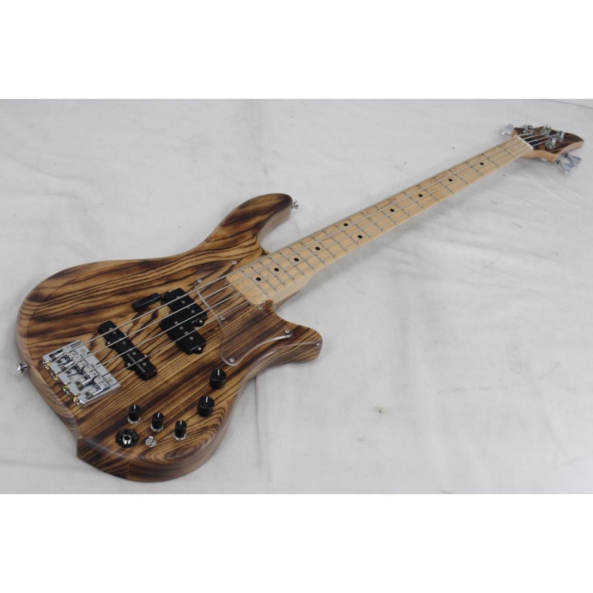 ＥＤＷＡＲＤＳ　Ｅ－ＢＢ－１４５／Ｍ