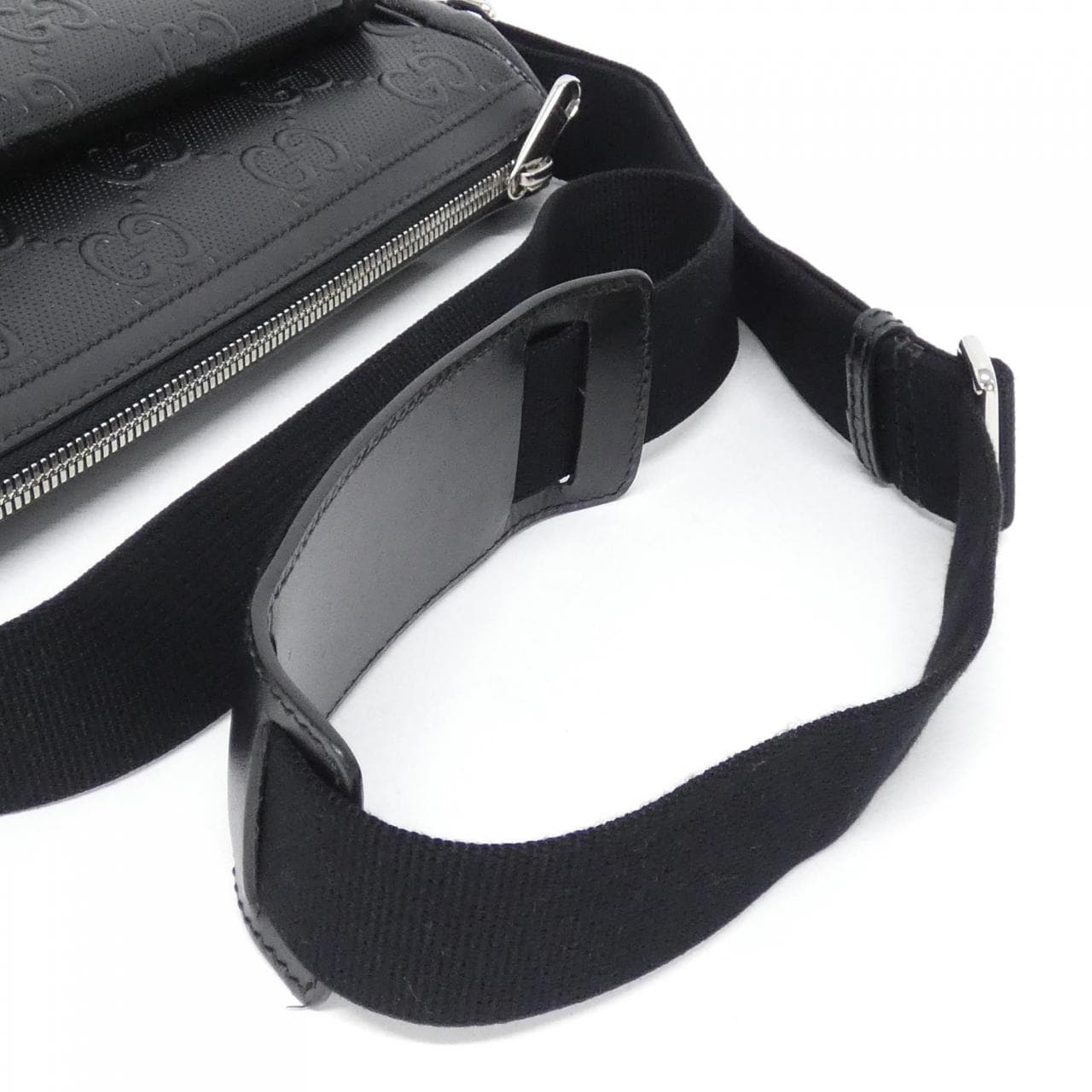 Gucci 658565 1W3CN肩背包