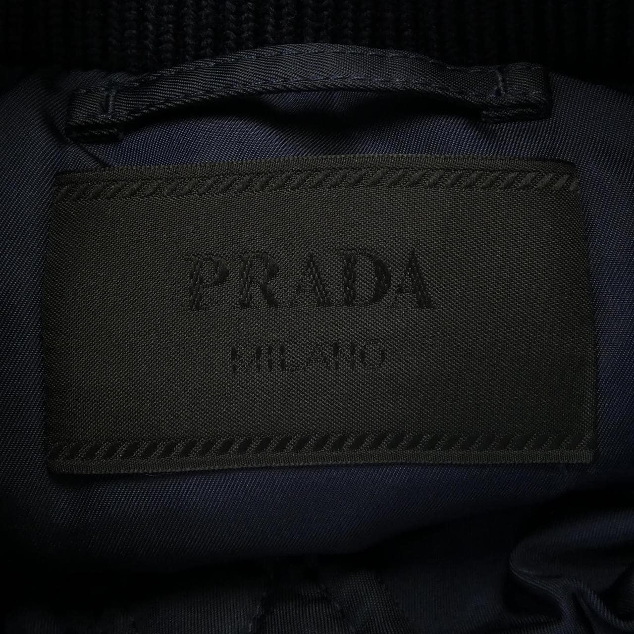 プラダ PRADA ダウンジャケット