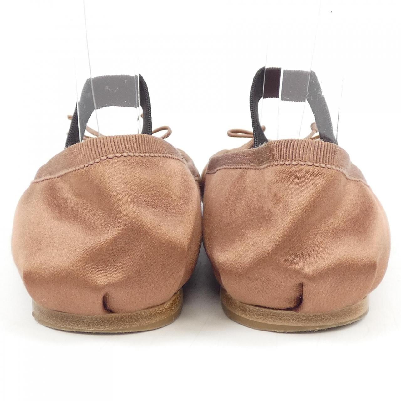 ミュウミュウ MIU MIU フラットシューズ