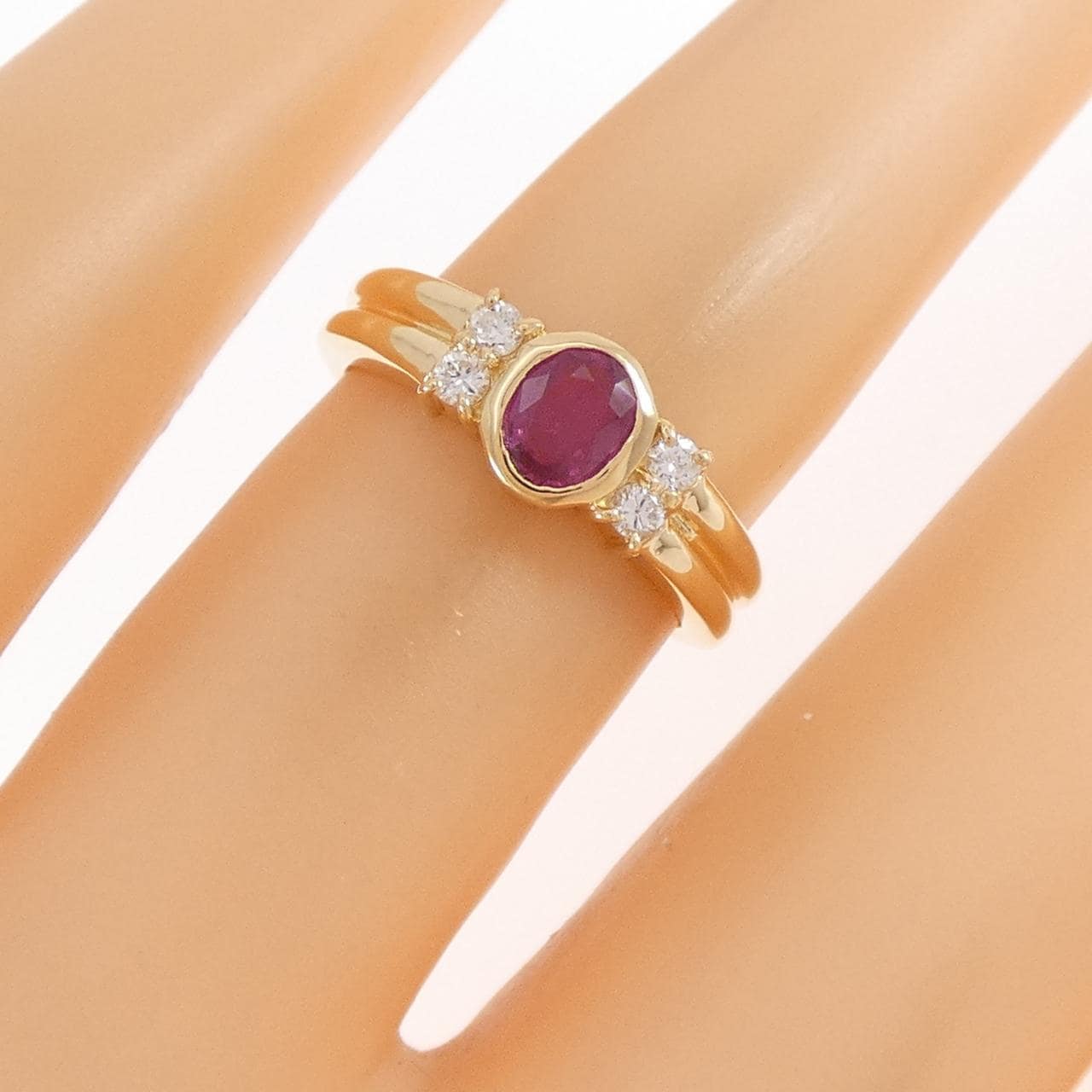 K18YG ルビー リング 0.40CT