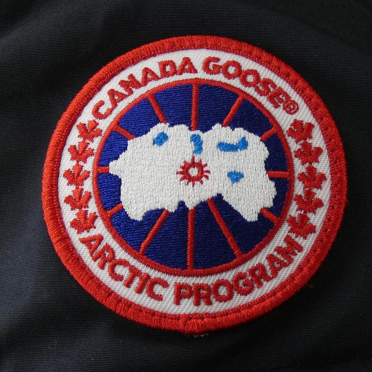 カナダグース CANADA GOOSE ダウンコート