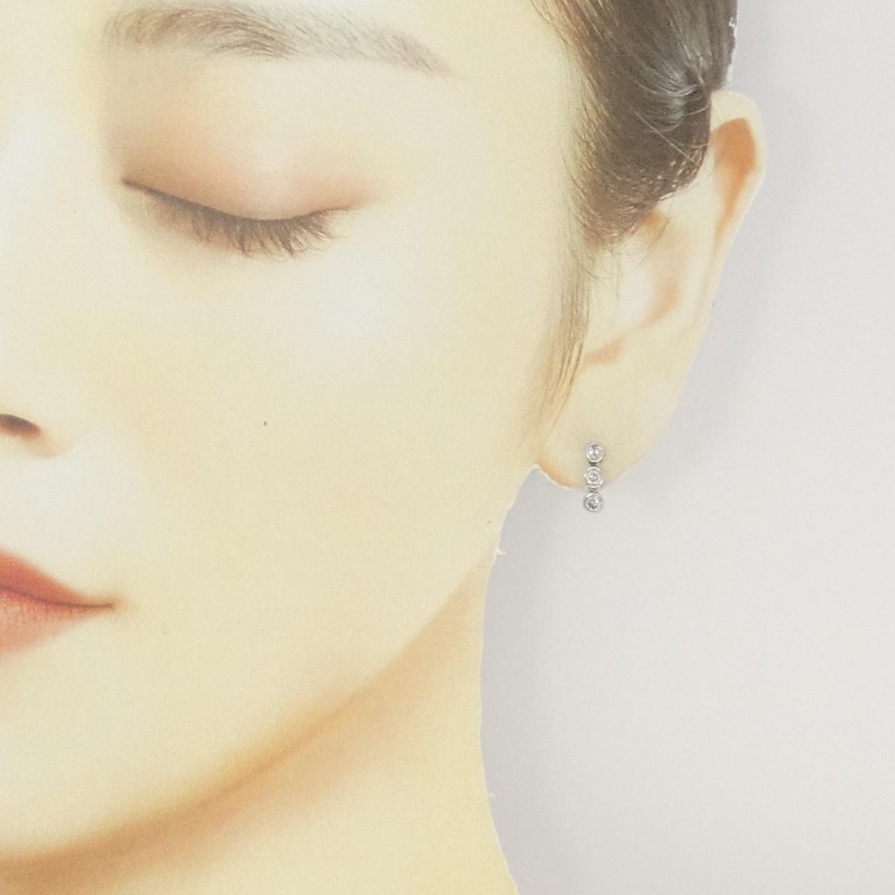 K18WG スリーストーン ダイヤモンド ピアス 0.50CT