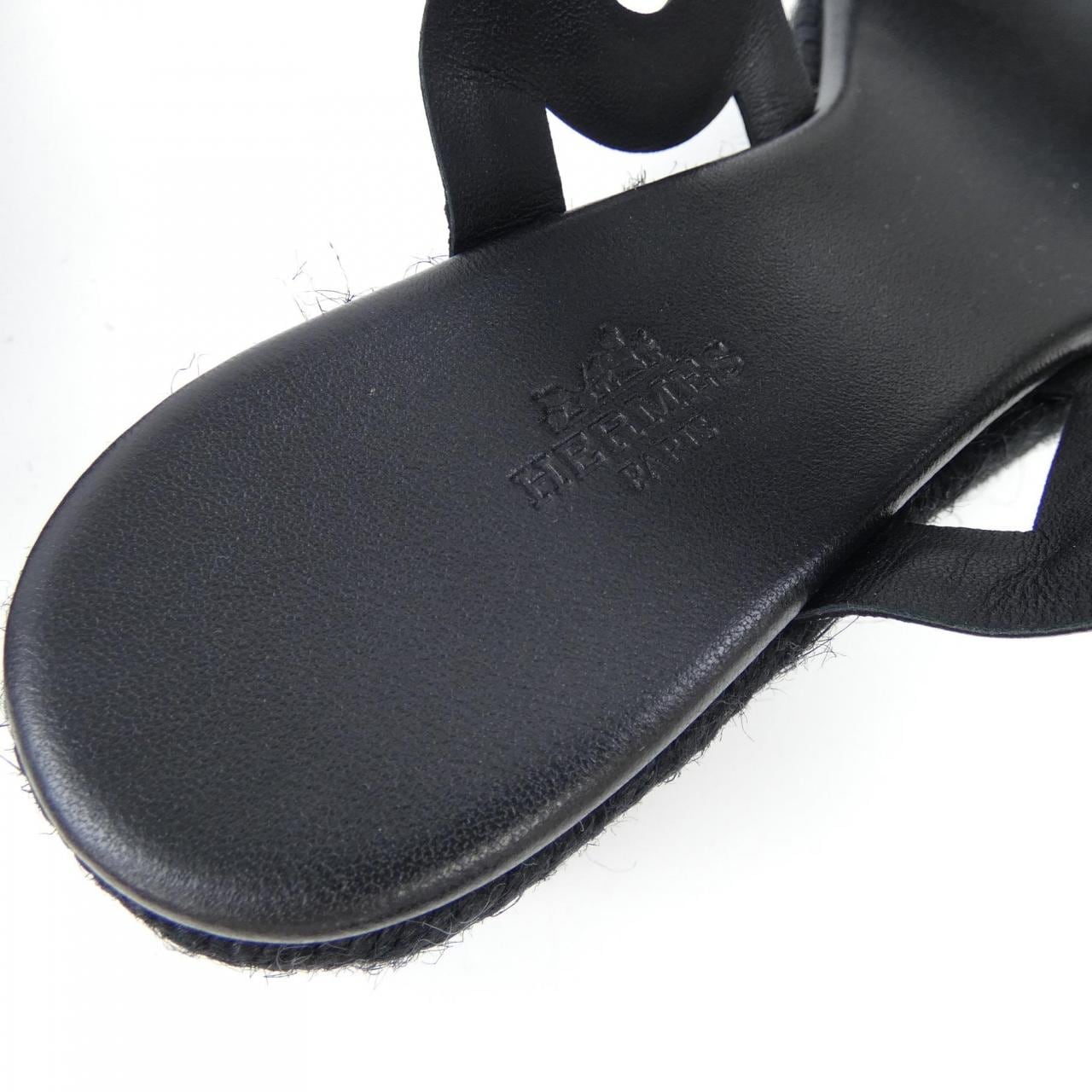 エルメス HERMES イテア30 ITHEA30 シェーヌダンクル 241230Z サンダル