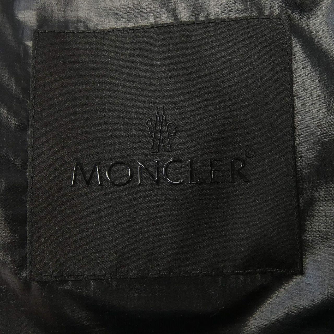 モンクレール MONCLER VALRAS ダウンベスト