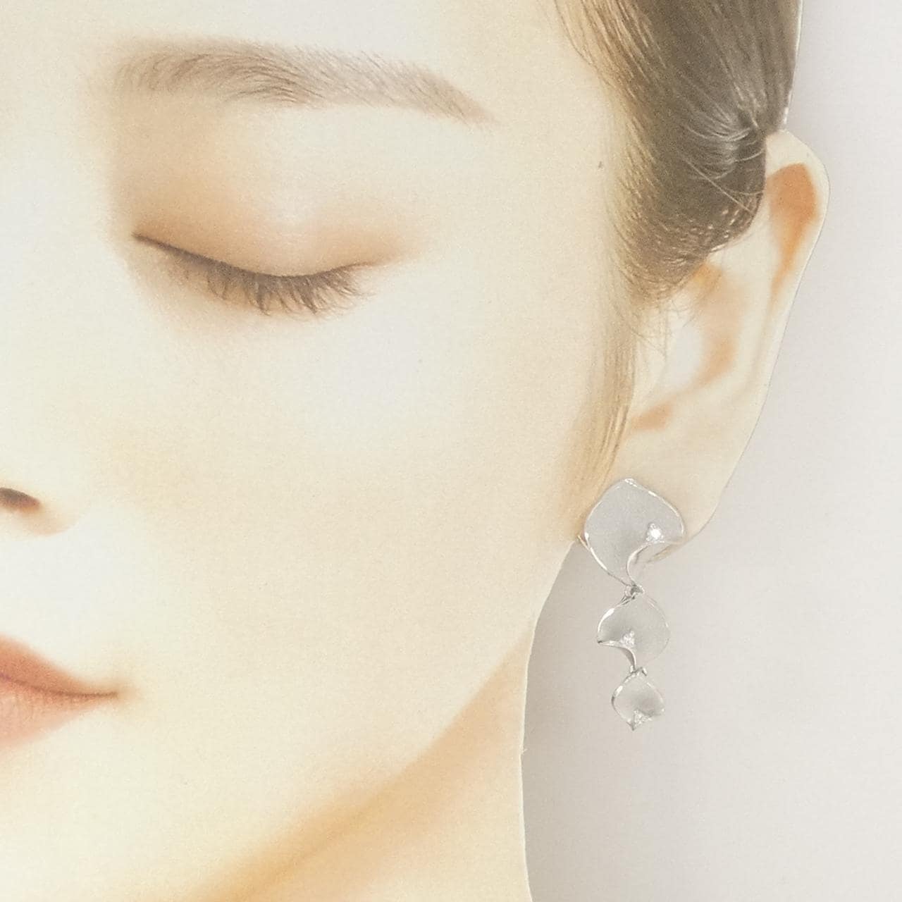 タムラシュンイチ ダイヤモンド イヤリング 0.12CT