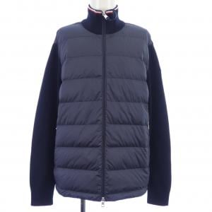 【新品】モンクレール MONCLER K20919B00003 ダウンジャケット