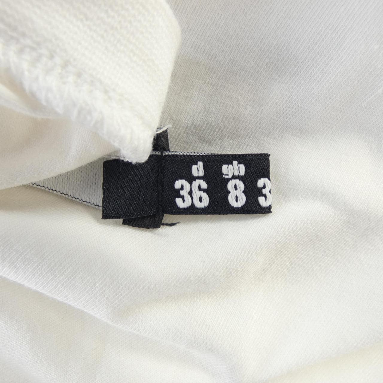 ラブモスキーノ LOVE MOSCHINO Tシャツ